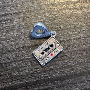 Mix tape retro charm